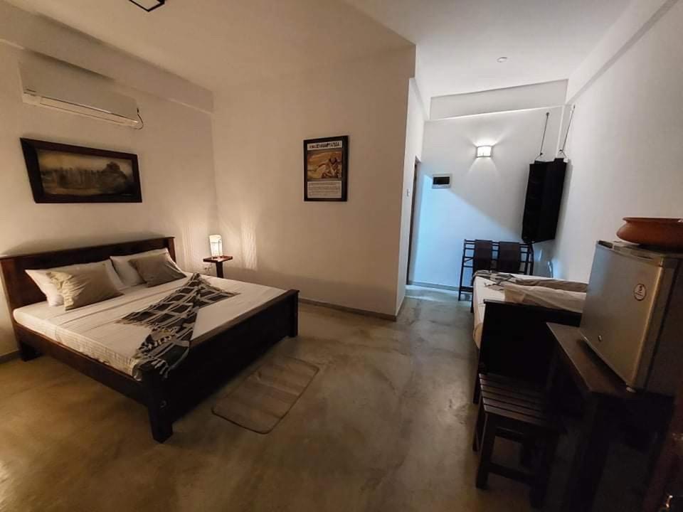 Kingcity Resort Anuradhapura Bagian luar foto