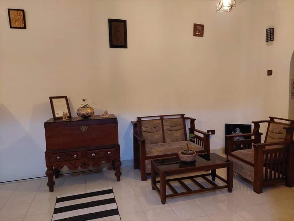 Kingcity Resort Anuradhapura Bagian luar foto
