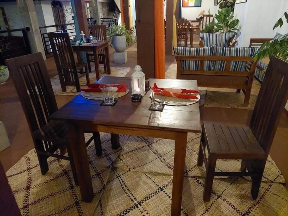 Kingcity Resort Anuradhapura Bagian luar foto