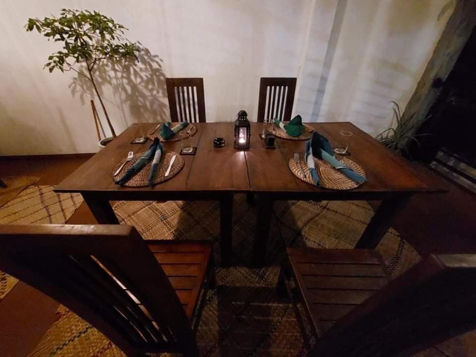 Kingcity Resort Anuradhapura Bagian luar foto