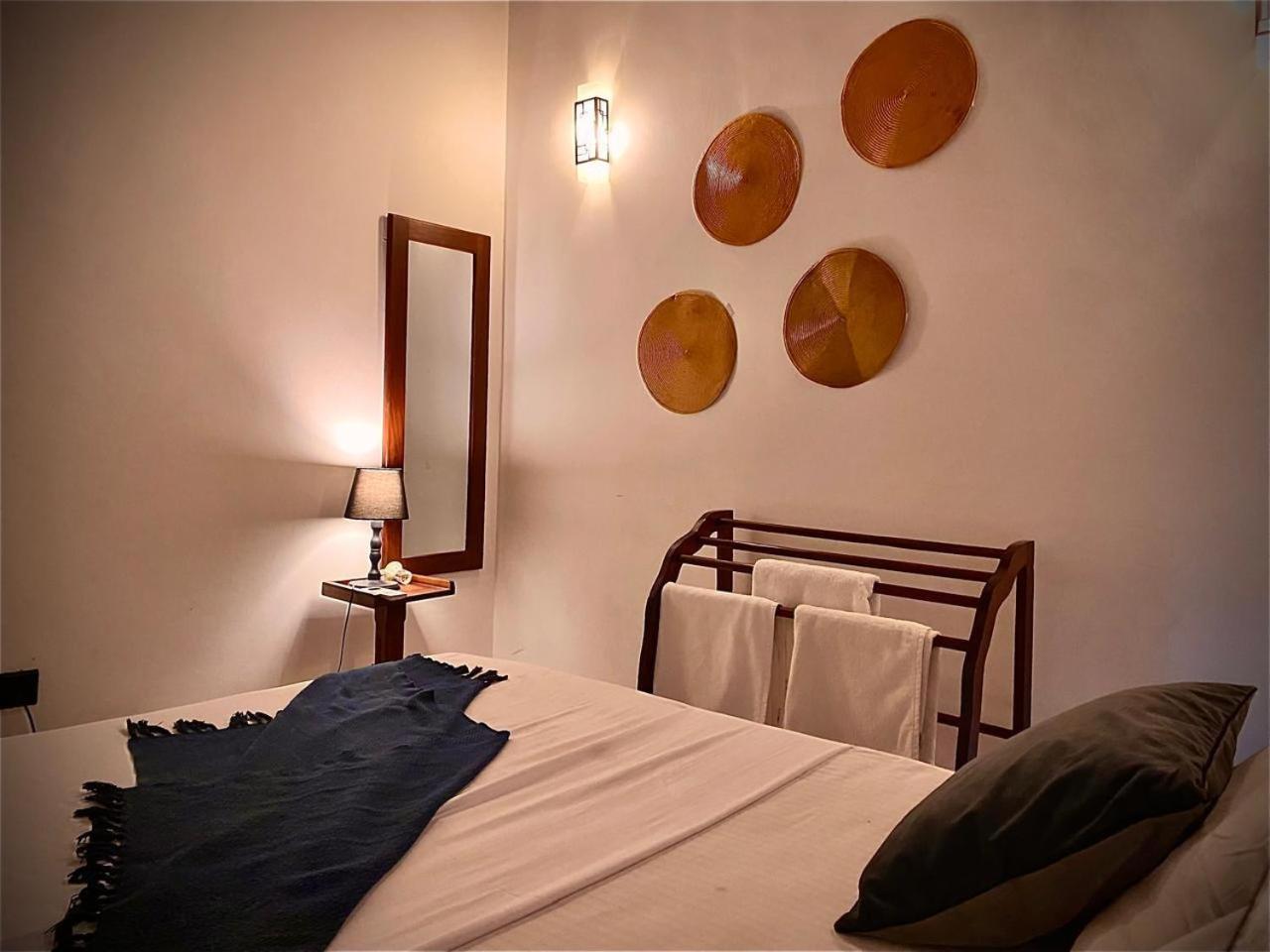 Kingcity Resort Anuradhapura Bagian luar foto