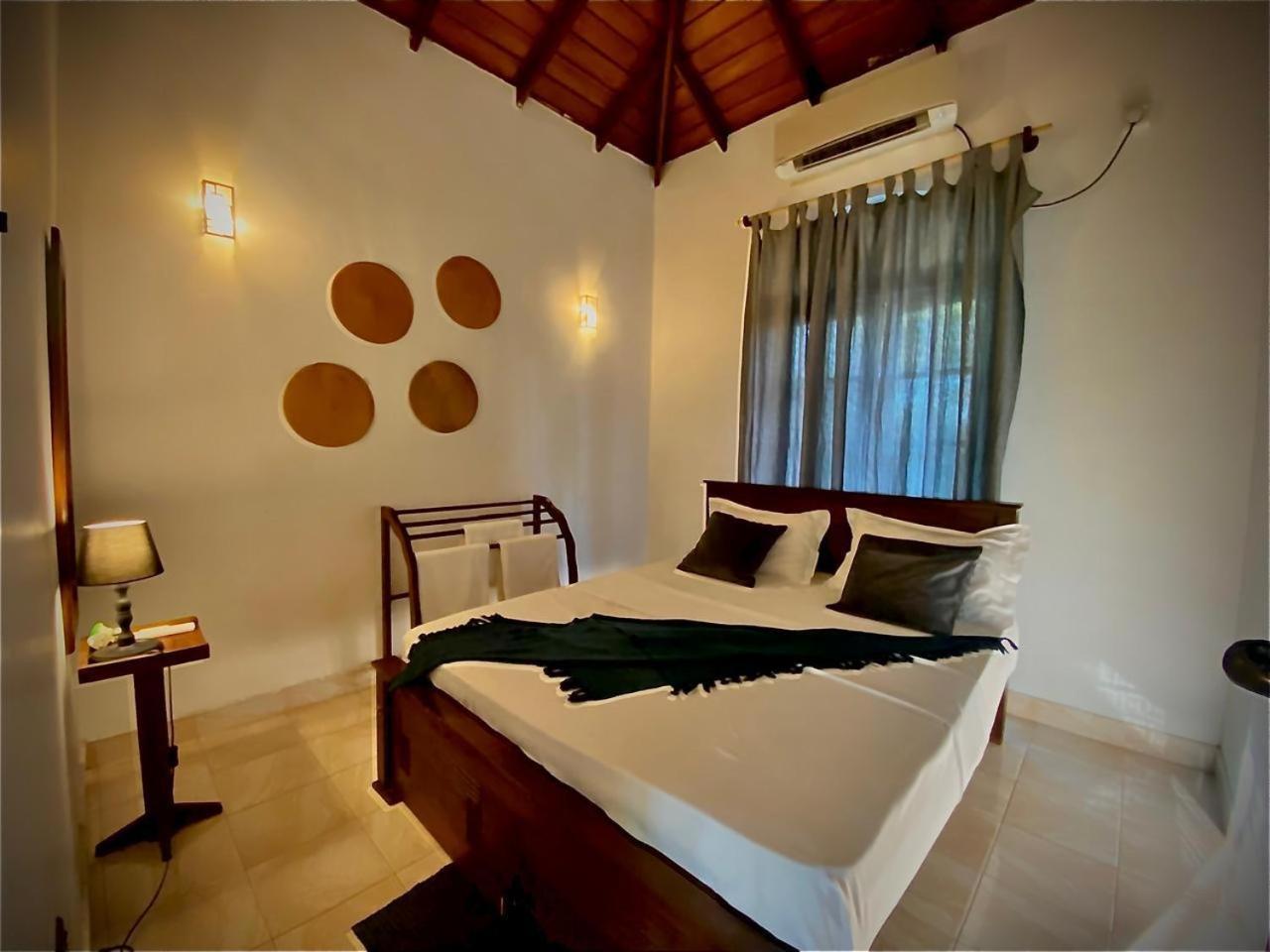 Kingcity Resort Anuradhapura Bagian luar foto