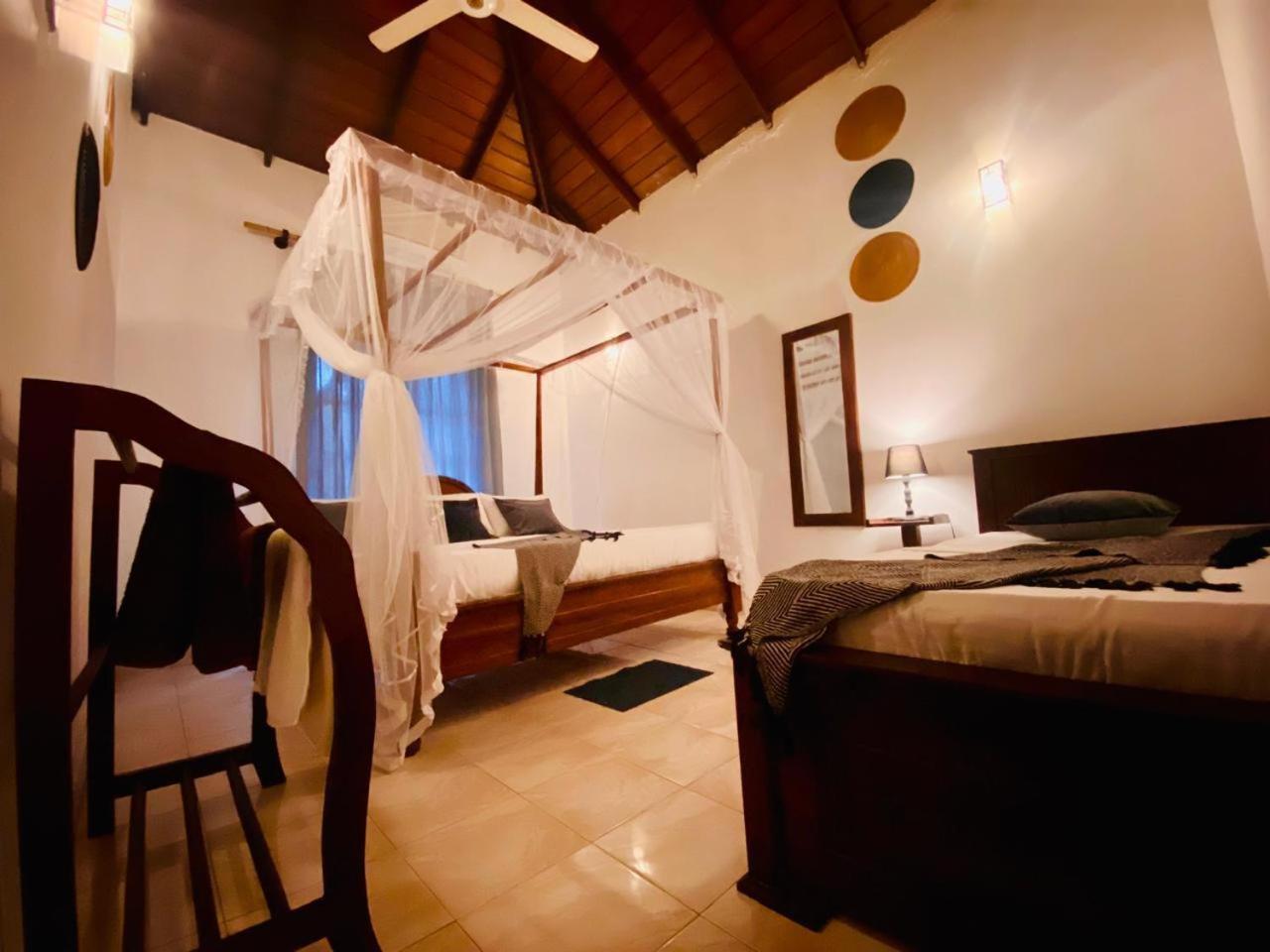 Kingcity Resort Anuradhapura Bagian luar foto